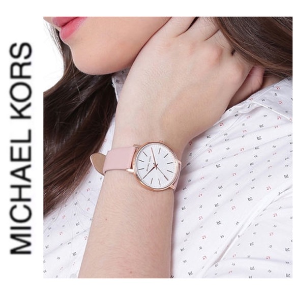 NWT authentic MK watch with multi leather strap - Picture 3 of 4